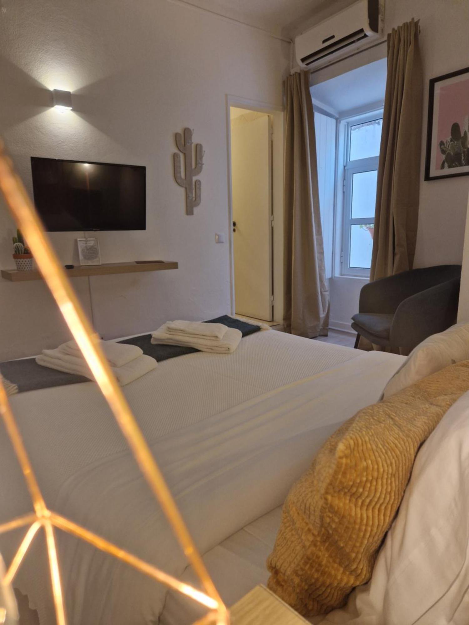 Bea'S Bed & Breakfast Tavira Room photo